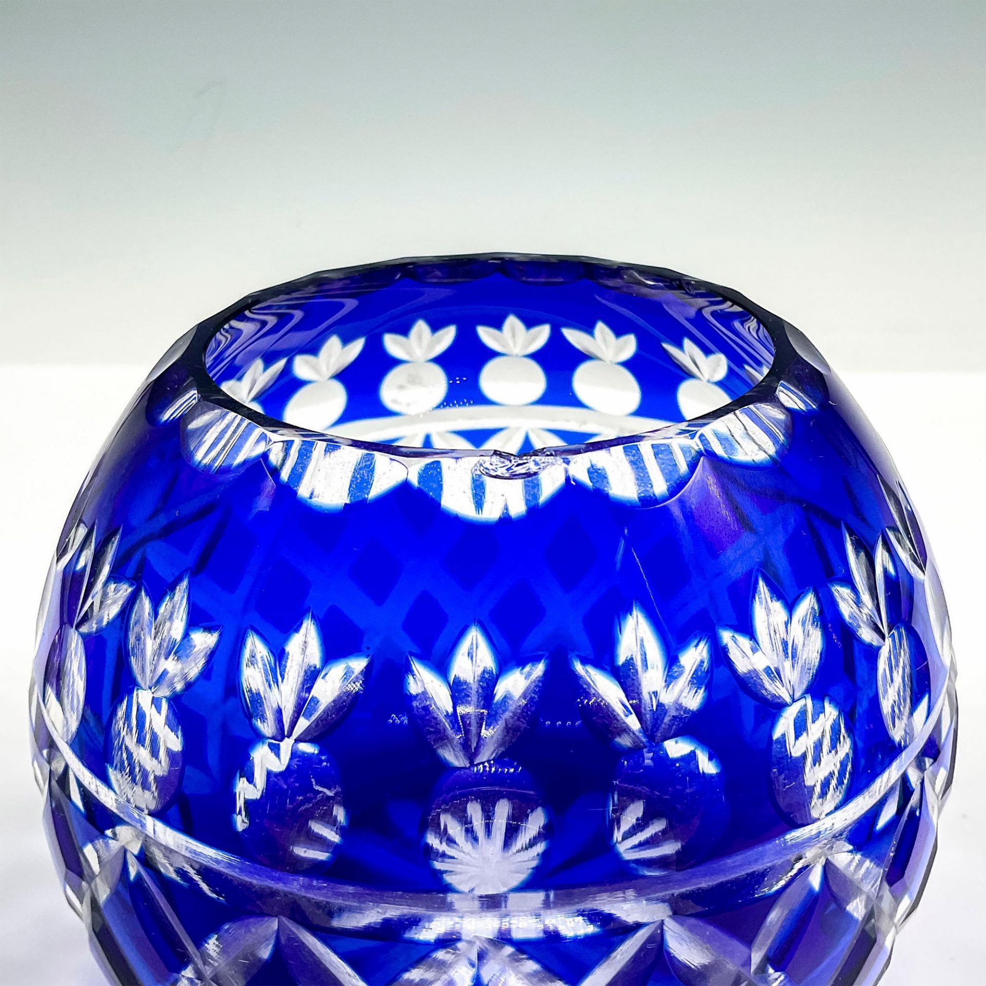 Pair of Bohemian Crystal Decorative Bowls - Bild 3 aus 4