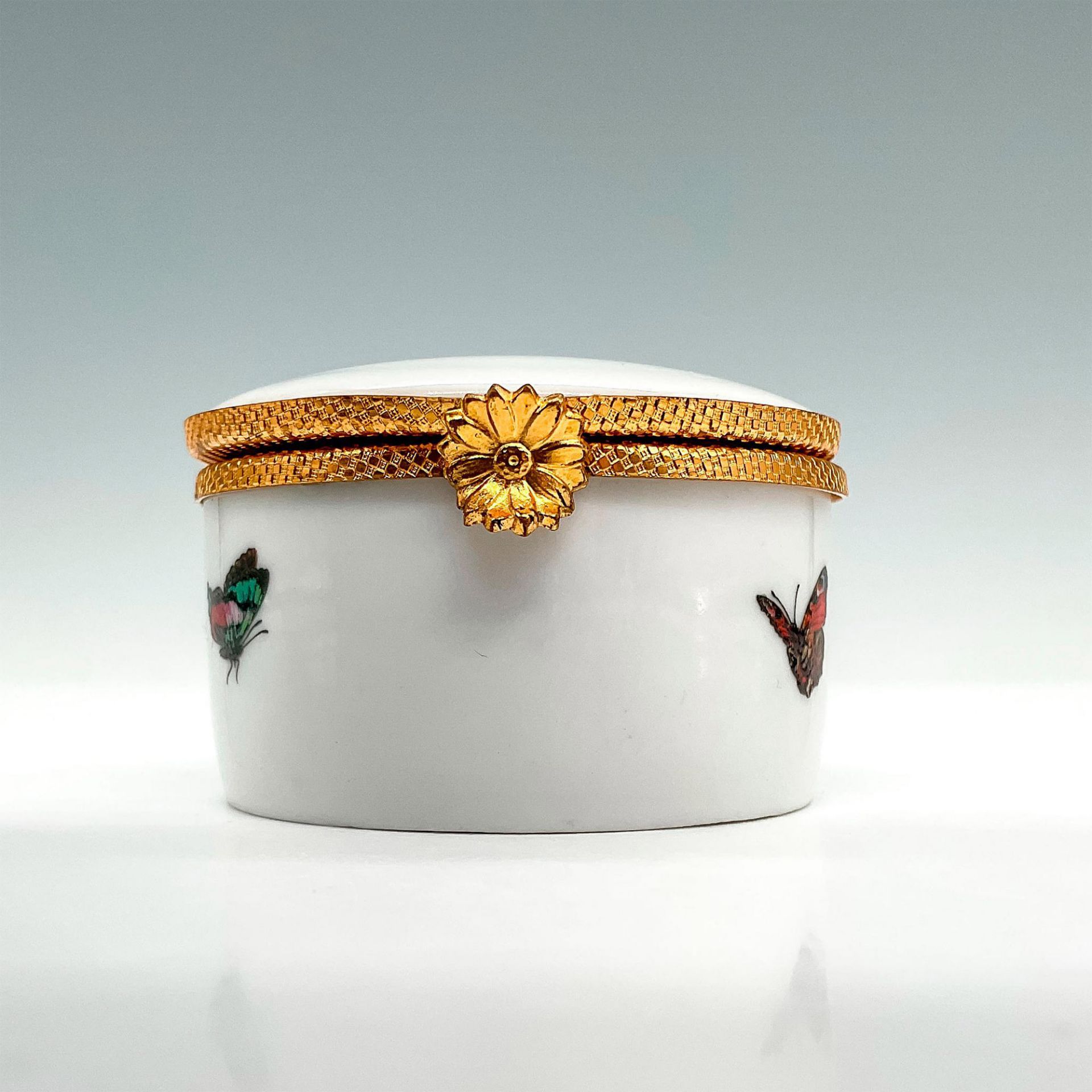 Malbec Porcelain Box, Butterflies - Image 2 of 6