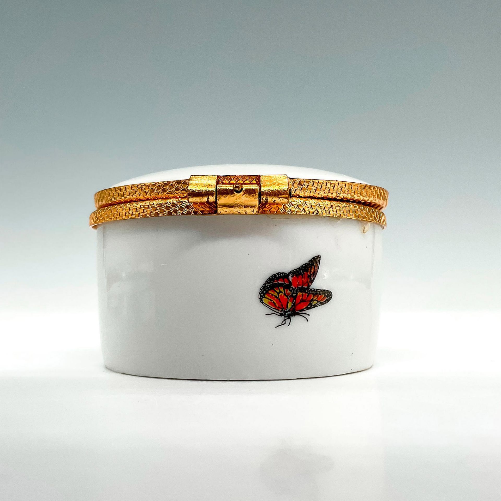 Malbec Porcelain Box, Butterflies - Image 4 of 6