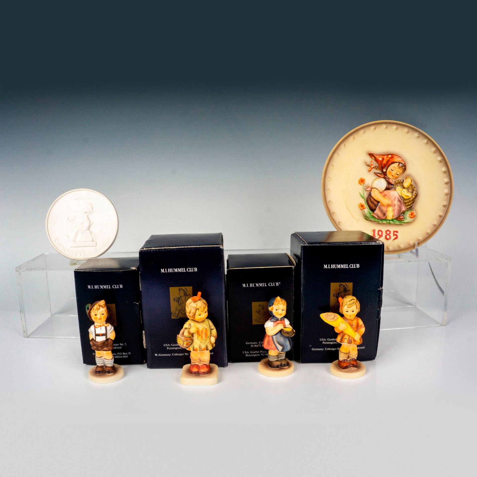 6pc Goebel Hummel Porcelain Figurines & Wall Plates - Image 5 of 5