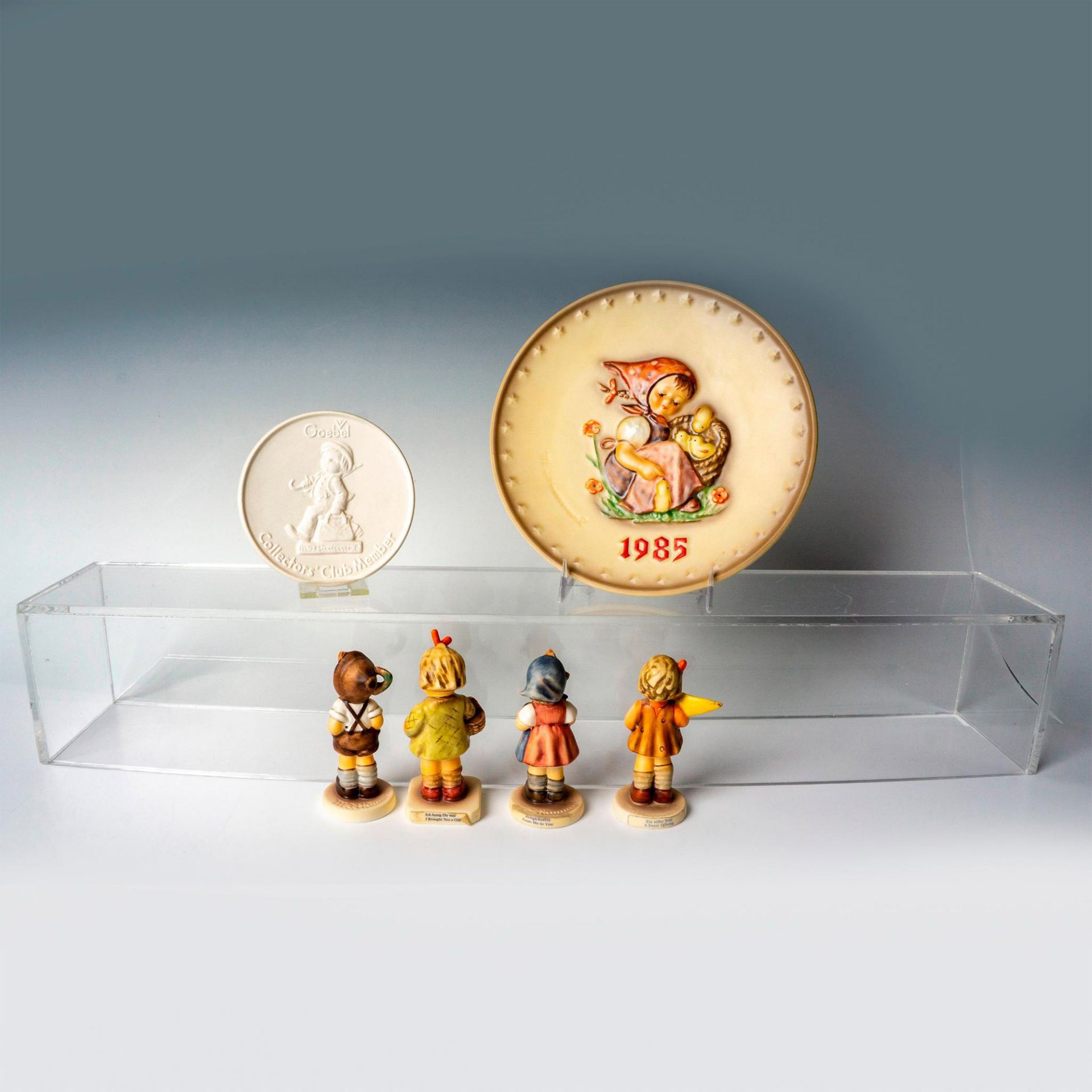6pc Goebel Hummel Porcelain Figurines & Wall Plates - Image 2 of 5
