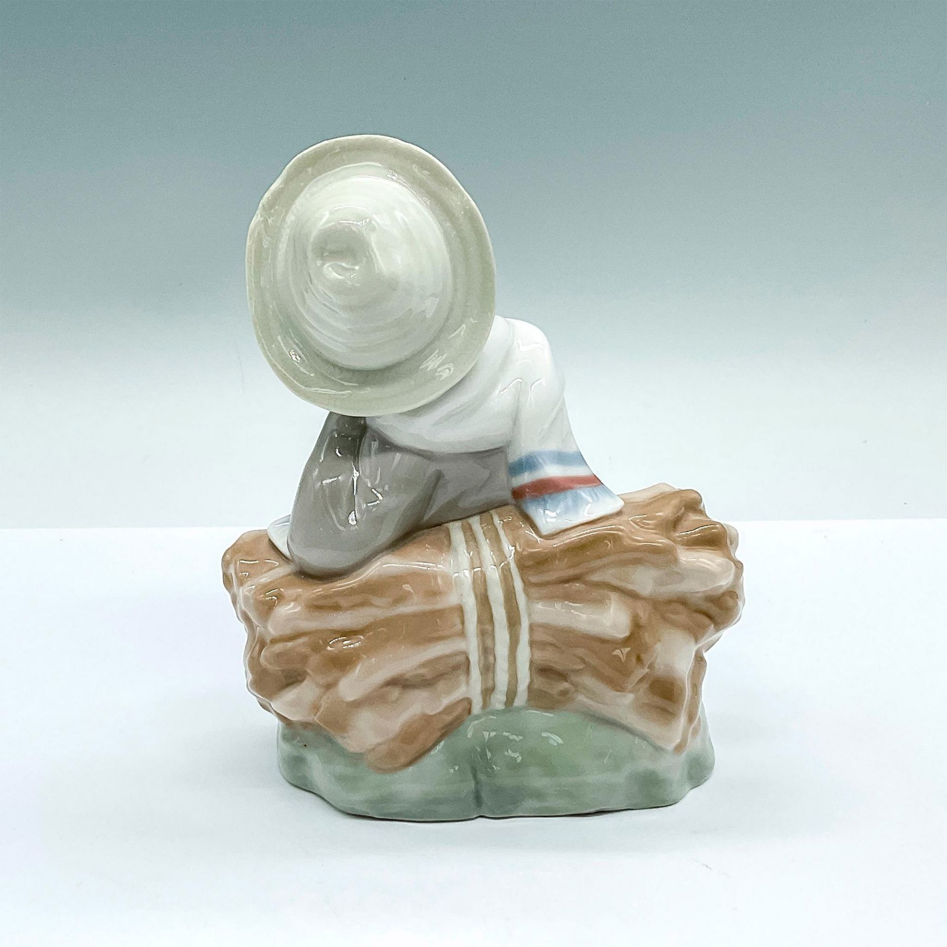 Shepherd with Bird 1004730 - Lladro Porcelain Figurine - Image 3 of 4