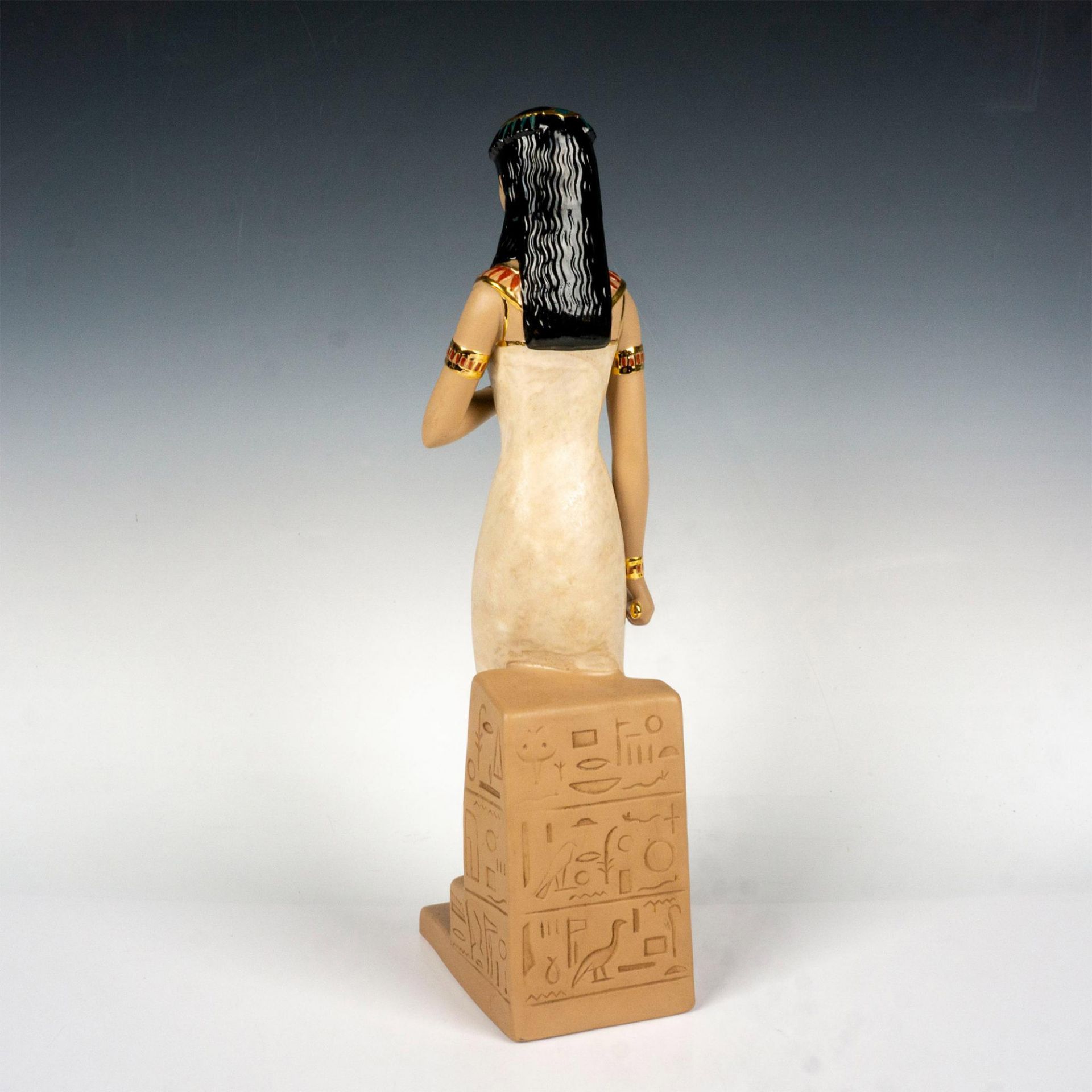 Nadal Porcelain Egyptian Woman Figurine - Image 2 of 3
