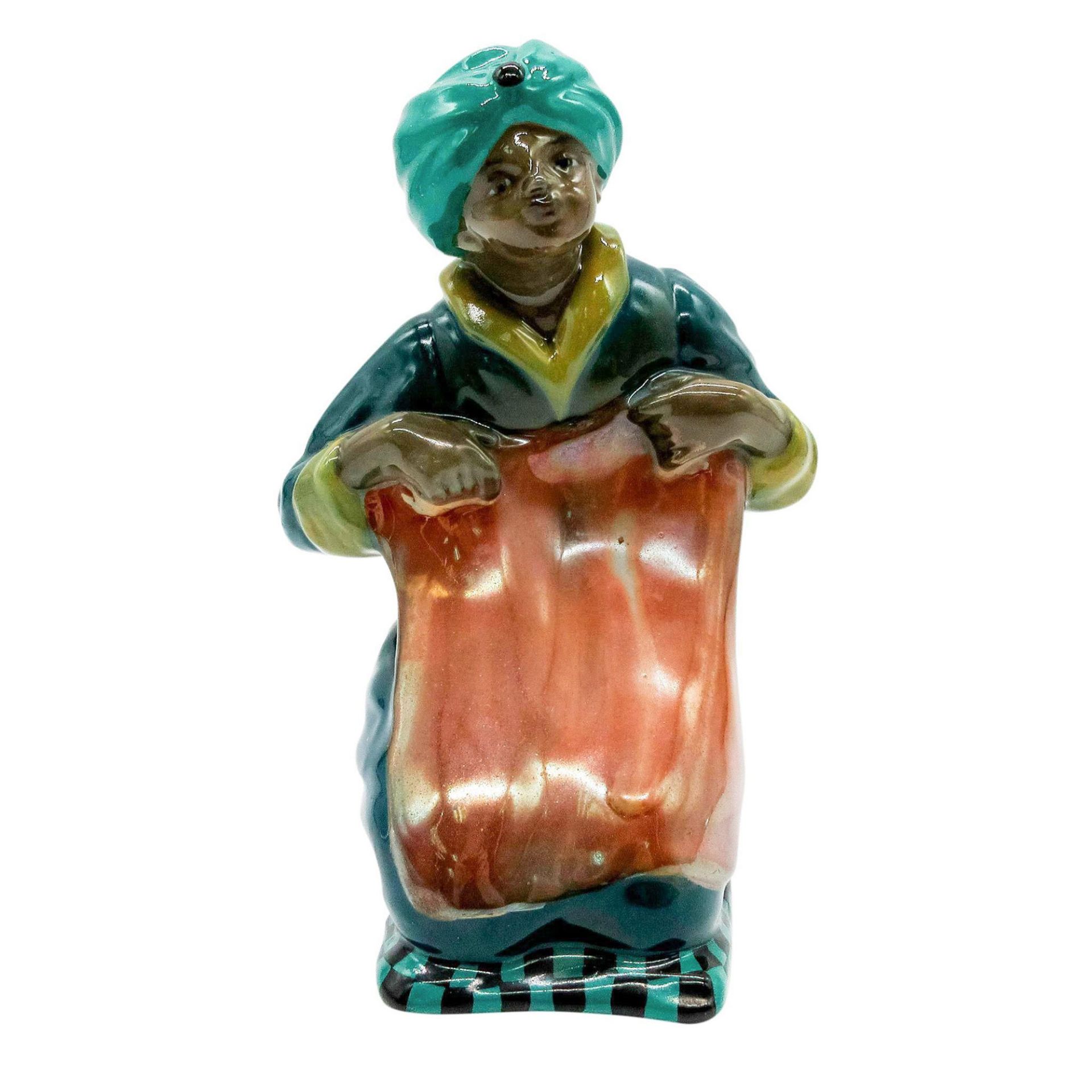 A Carpet Vendor HN76, Rare Colorway - Royal Doulton Figurine