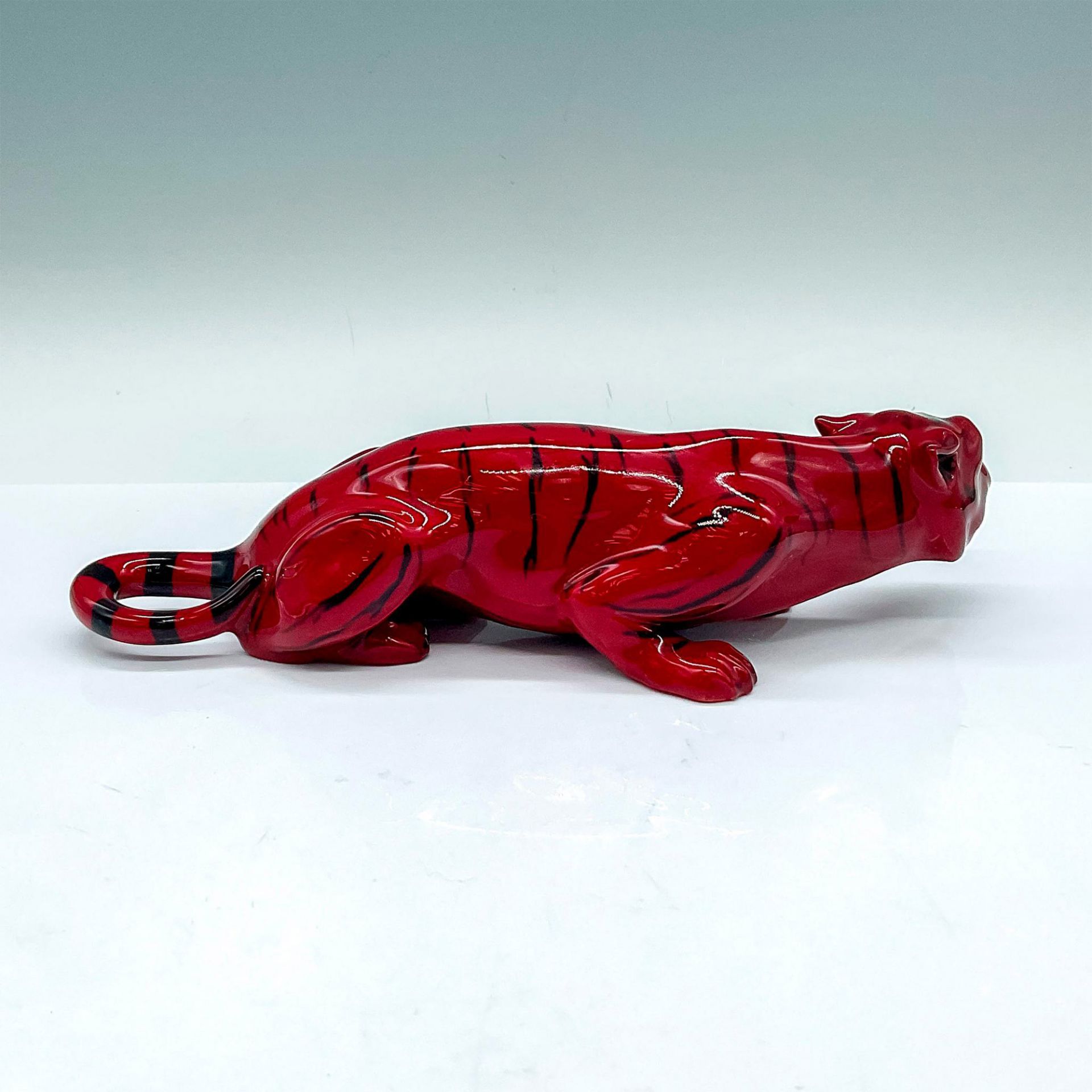 Royal Doulton Flambe Figurine, Crouching Tiger HN225 - Bild 2 aus 4