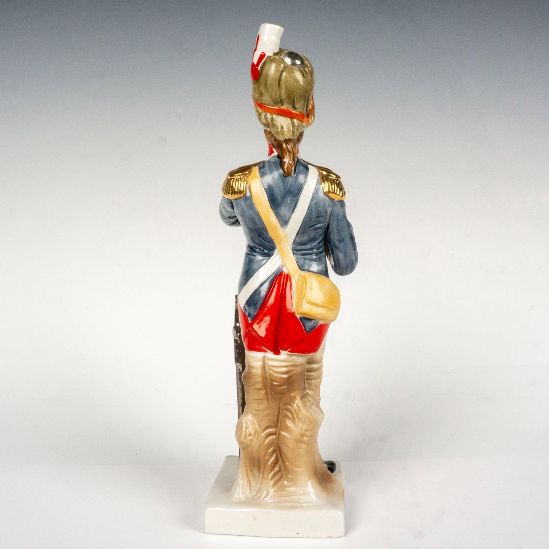 20th Century Porcelain Figurine, Grenadier de la Garde - Image 2 of 3