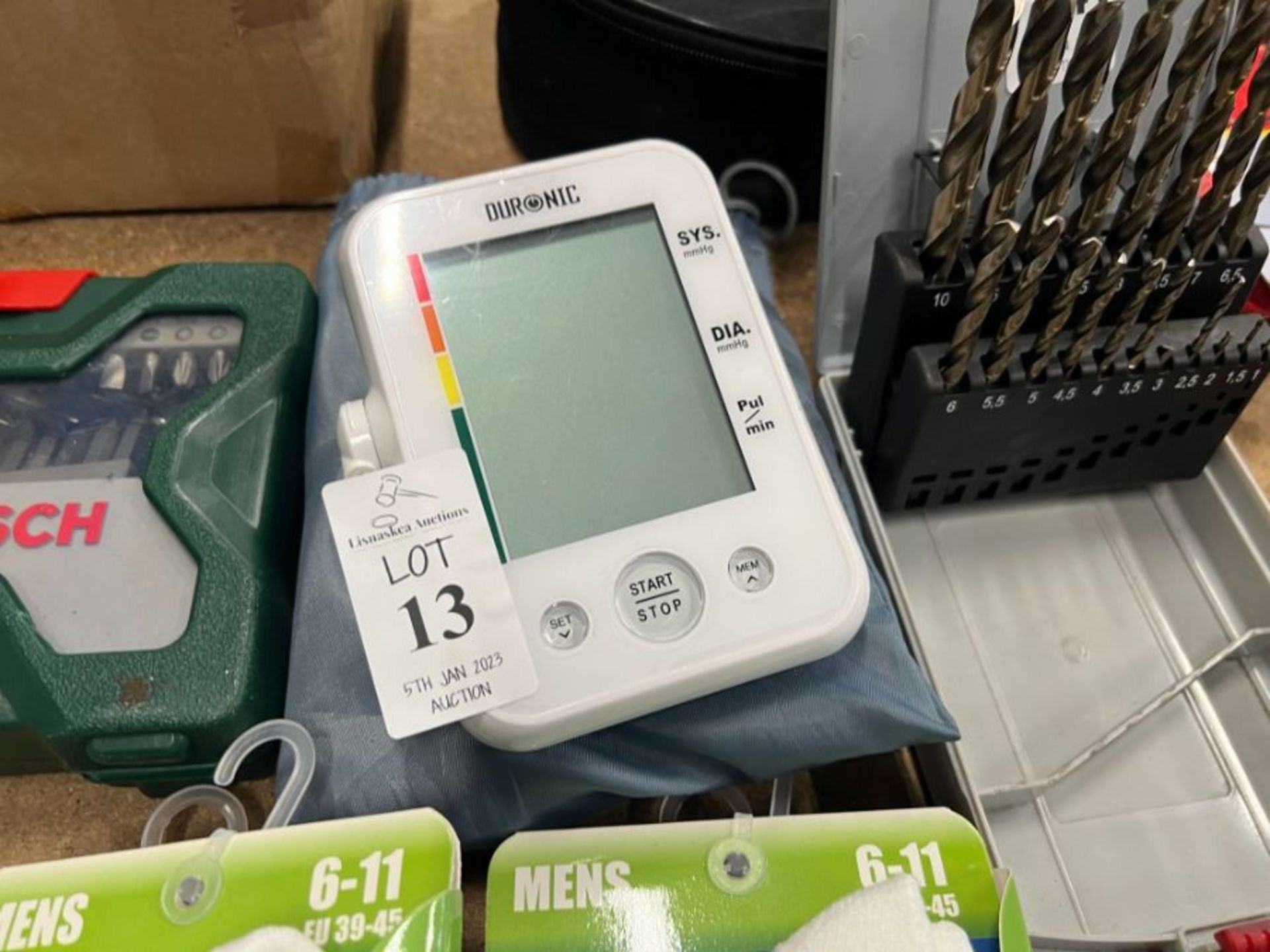 DURONIC BLOOD PRESSURE MONITOR