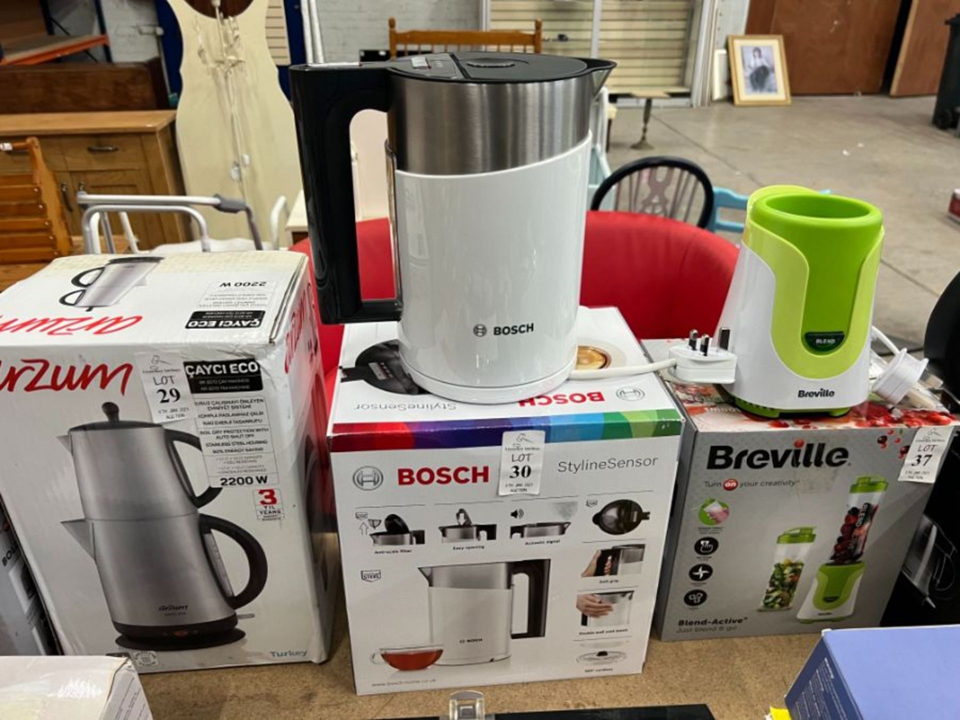 BOSCH SKYLINE SENSOR FAST BOIL KETTLE (WORKING)