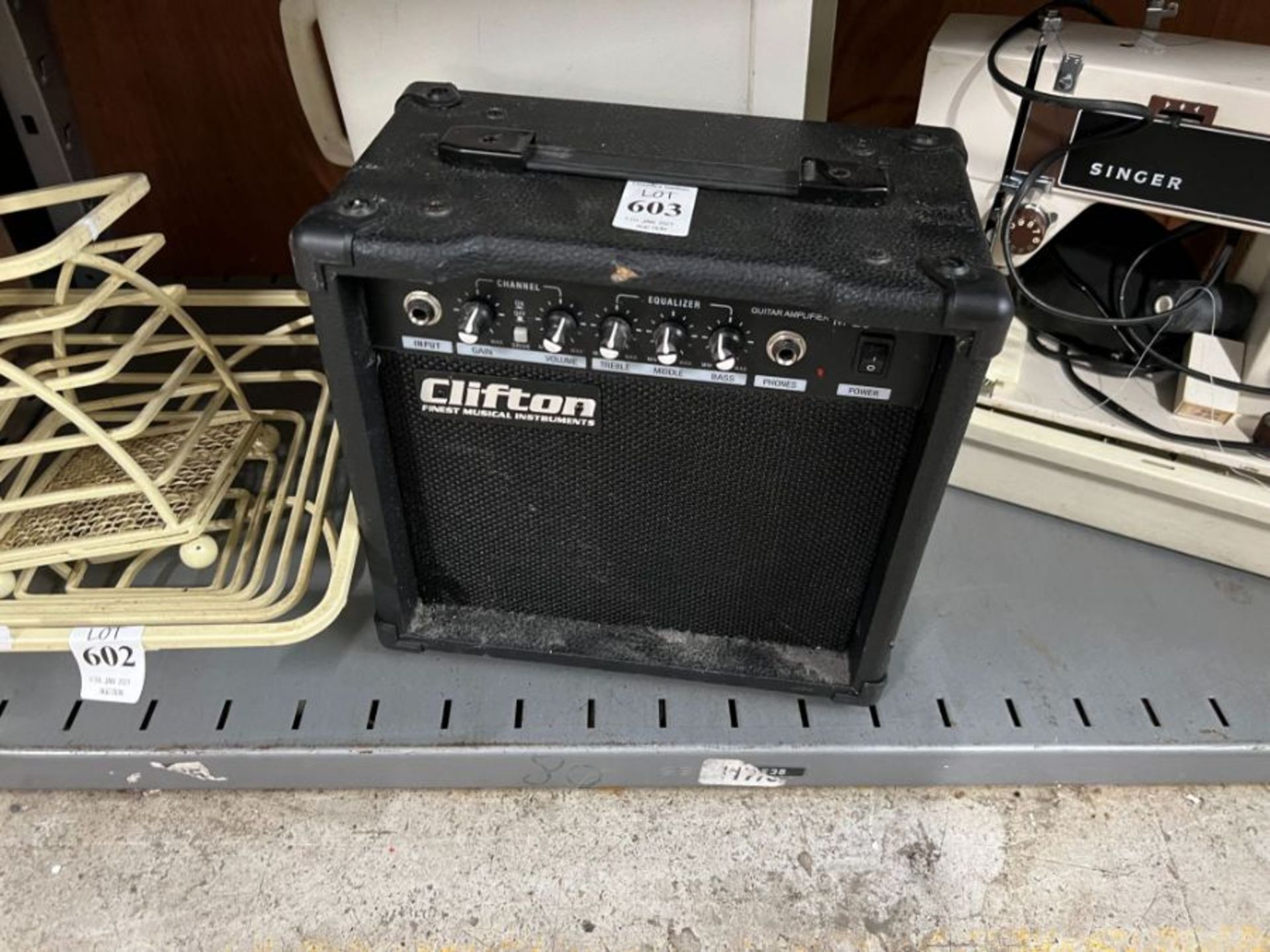 CLIFTON GUITAR AMPLIFIER