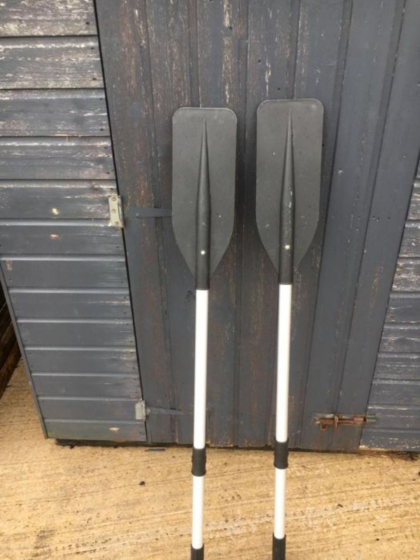 PAIR OF CANOE PADDLES - LOCATED AT CASTLE ARCHDALE CARAVAN PARK - (NO HAMMER VAT) **BUYER TO HAVE IT