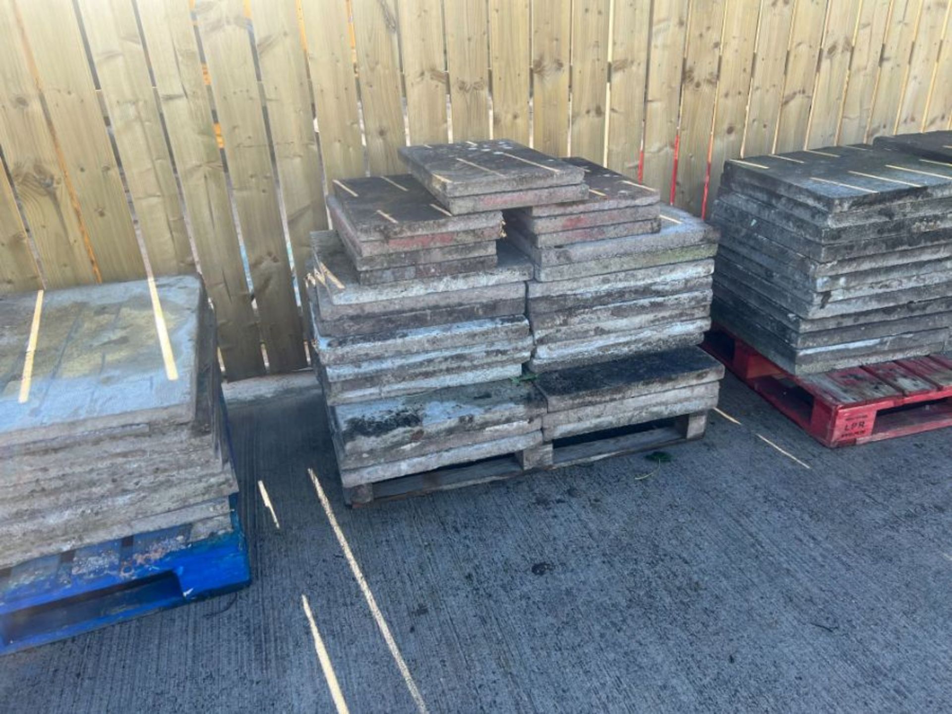 PALLET OF PAVING FLAGS - LOCATED AT CASTLE ARCHDALE CARAVAN PARK - **BUYER TO HAVE IT REMOVED WITHIN