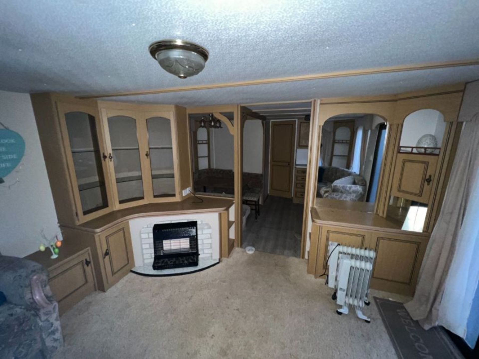 COSALT MONACO SUPER, 2 BEDROOM STATIC CARAVAN - LOCATED AT CASTLE ARCHDALE CARAVAN PARK - (NO HAMMER - Image 39 of 42