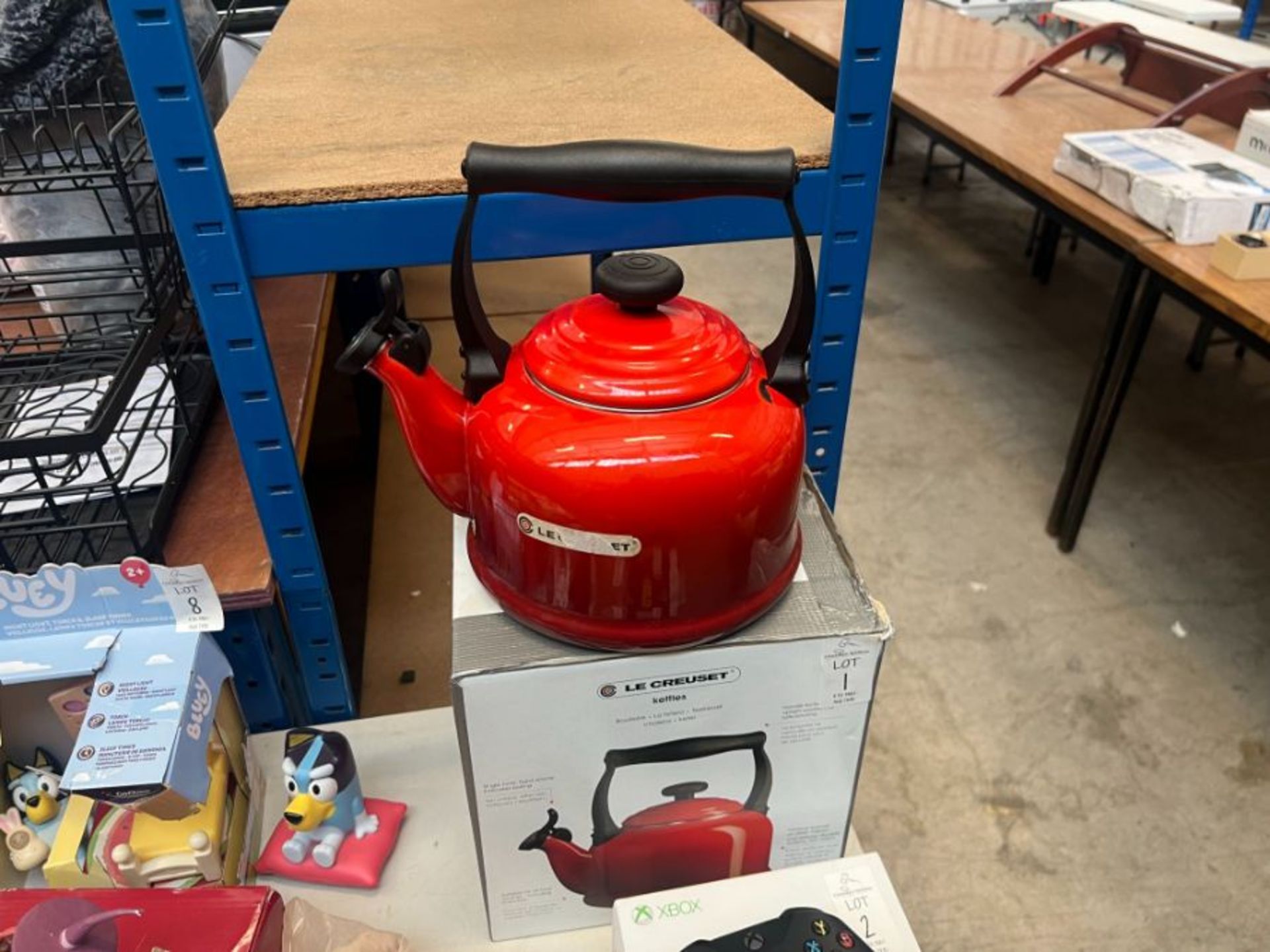 LE CREUSET ORANGE STEAM KETTLE