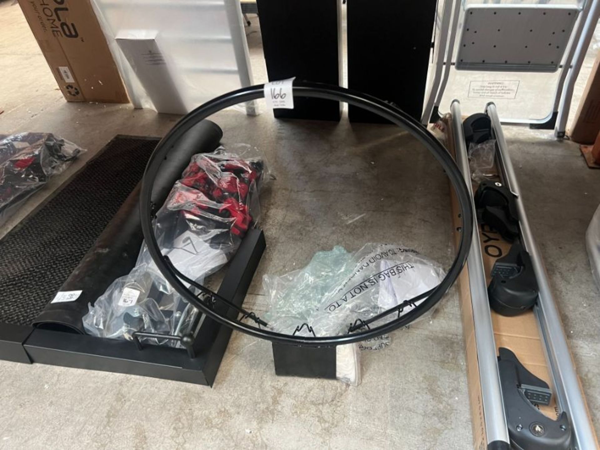 BASKET BALL HOOP WITH NET AND FITTINGS (NEW)
