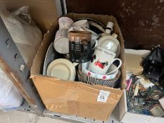 BOX OF ASSORTED DELPH ITEMS