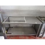 STAINLESS STEEL KITCHEN TABLE (NO HAMMER VAT)