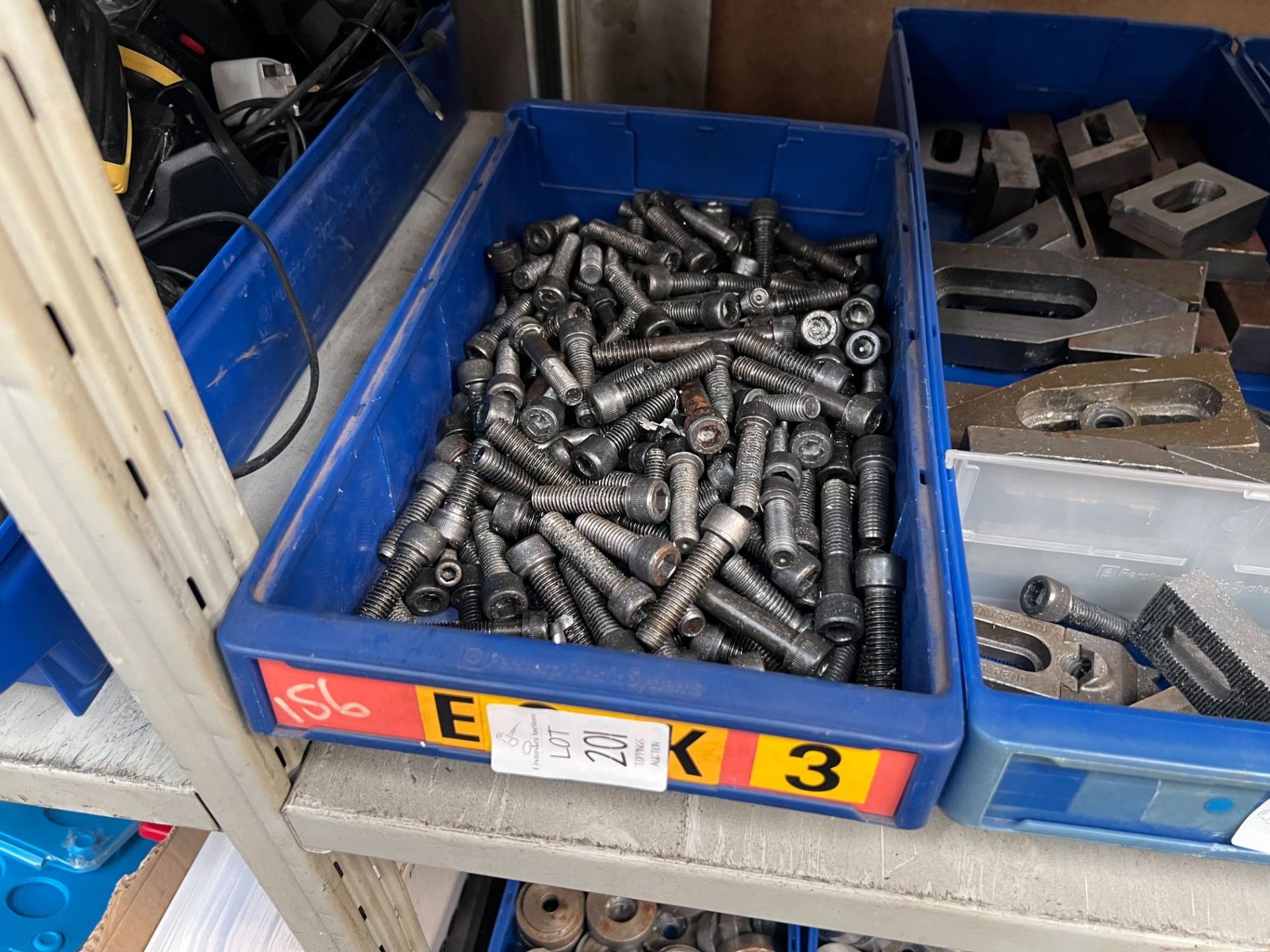 BLUE TUB OF BOLTS