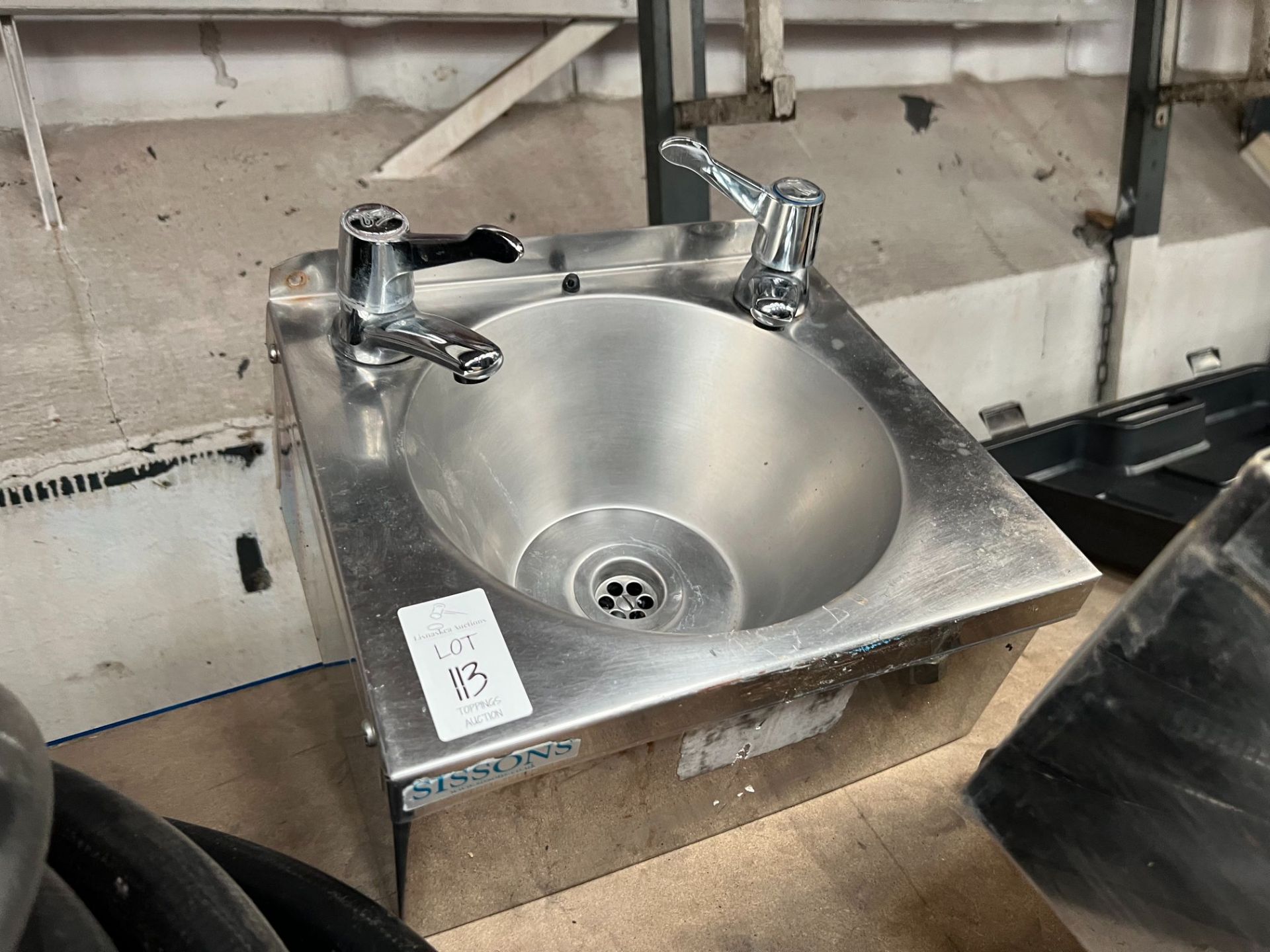 SQUARE STAINLESS STEEL SINK W/ TAPS