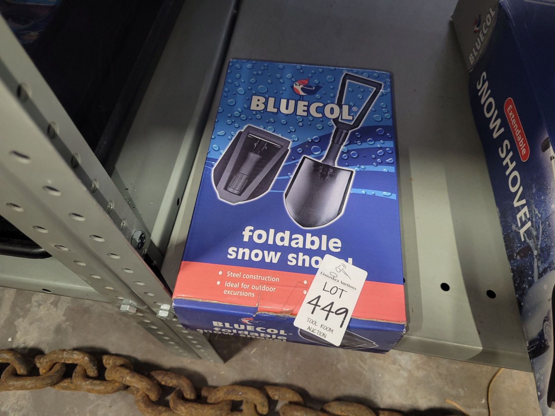 BLUECOL FOLDABLE SNOW SHOVEL