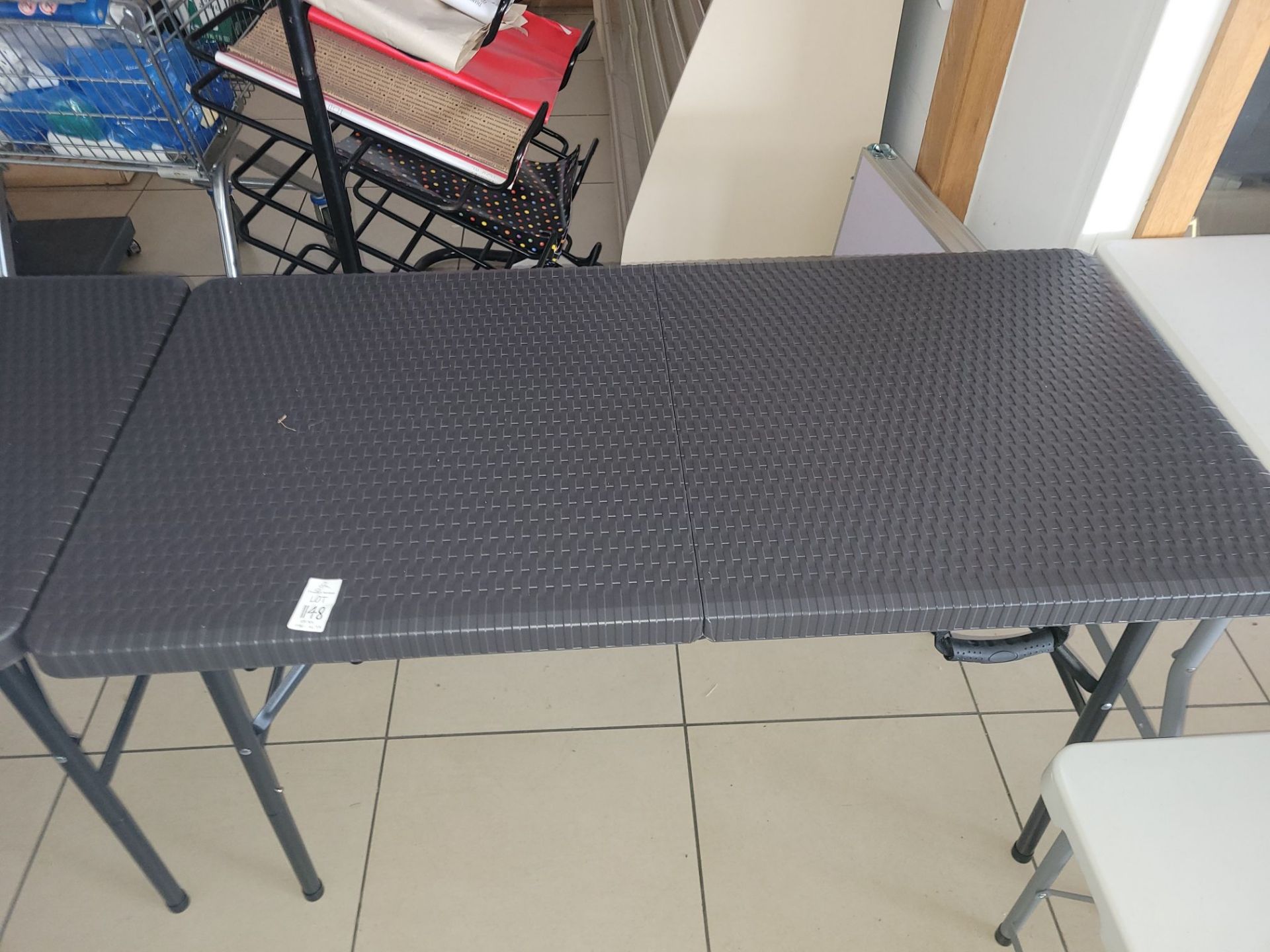 4FT FOLDUP BLACK RATTAN STYLE TABLE (NEW)