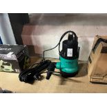 240V SUBMERSIBLE PUMP (NEW)