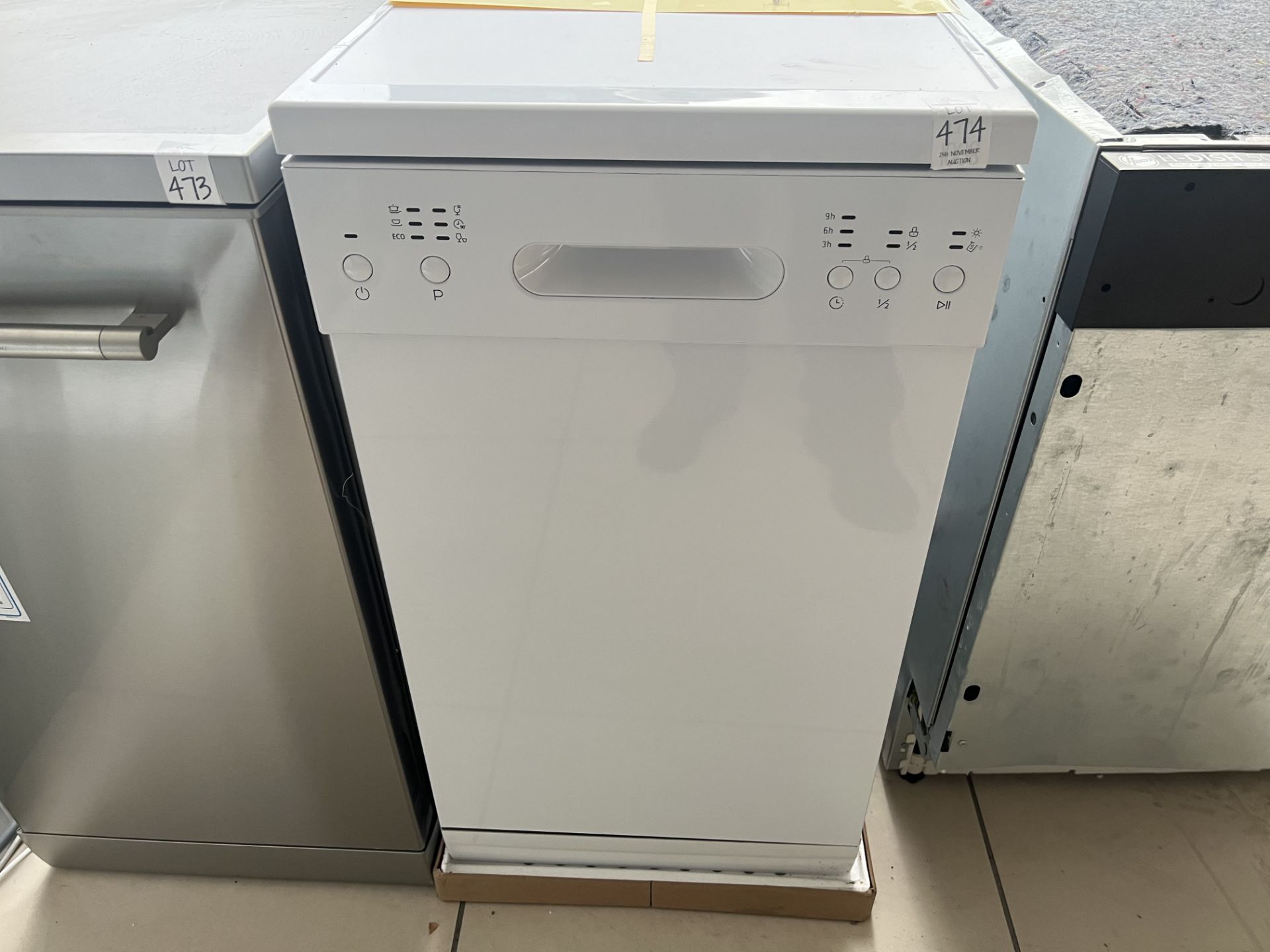 CE WHITE SLIMLINE DISHWASHER