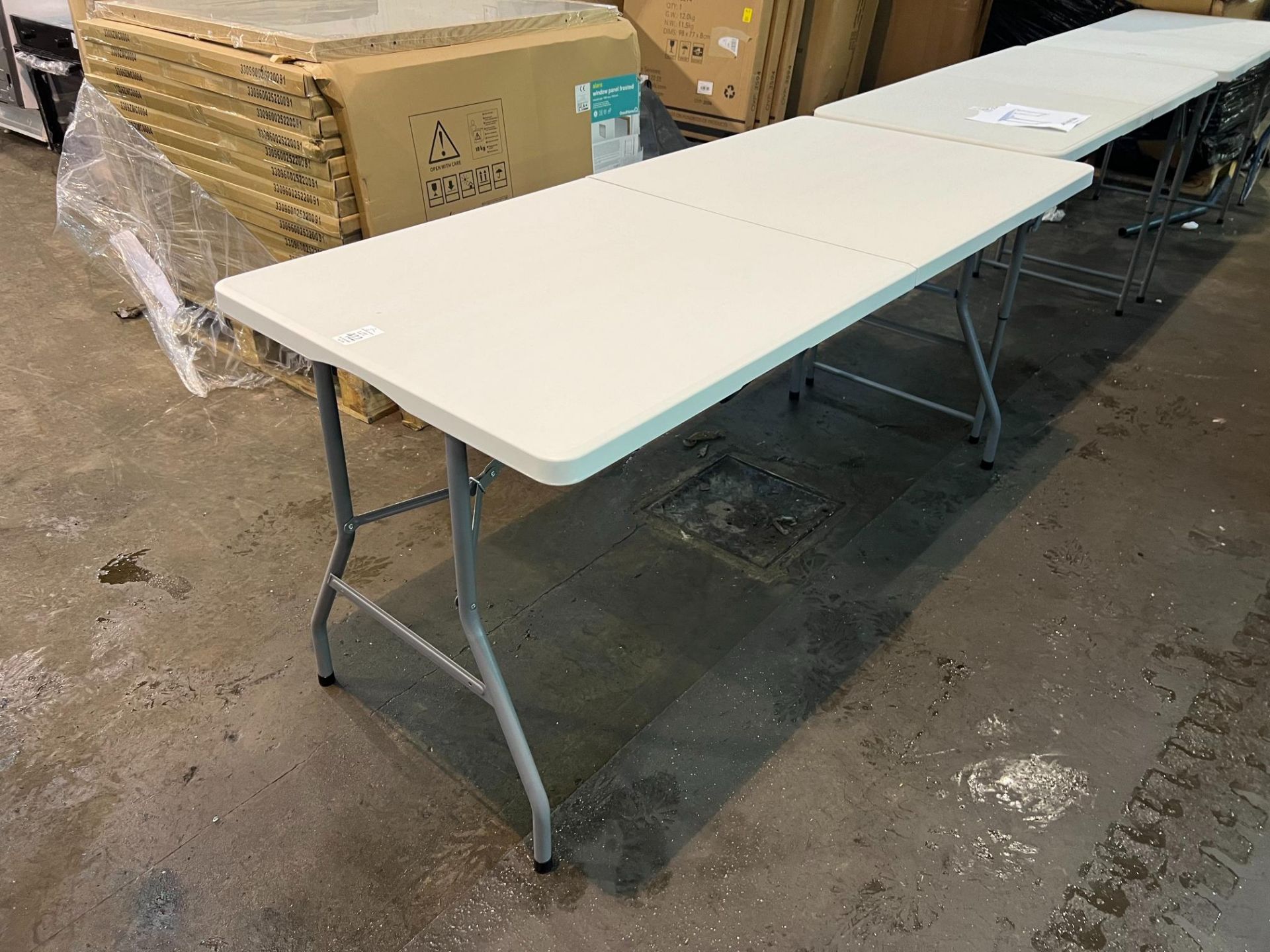 6FT HEAVY DUTY FOLD-OUT TABLE (NEW)