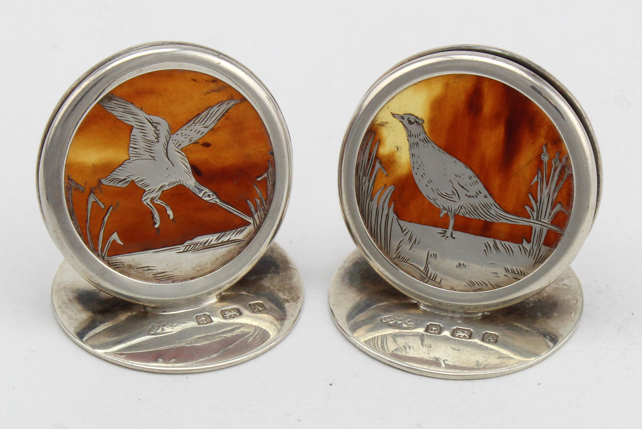 Pair of Game Bird related silver & tortoiseshell menu holder marked for Adie Brothers, Birm.