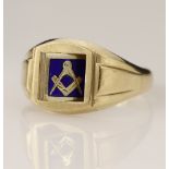 9ct yellow gold Masonic swivel signet ring, square Masonic table with blue enamel details, reverse