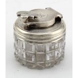 Silver & glass George IV travelling inkwell hallmarked (Maker mis-struck & difficult to read)