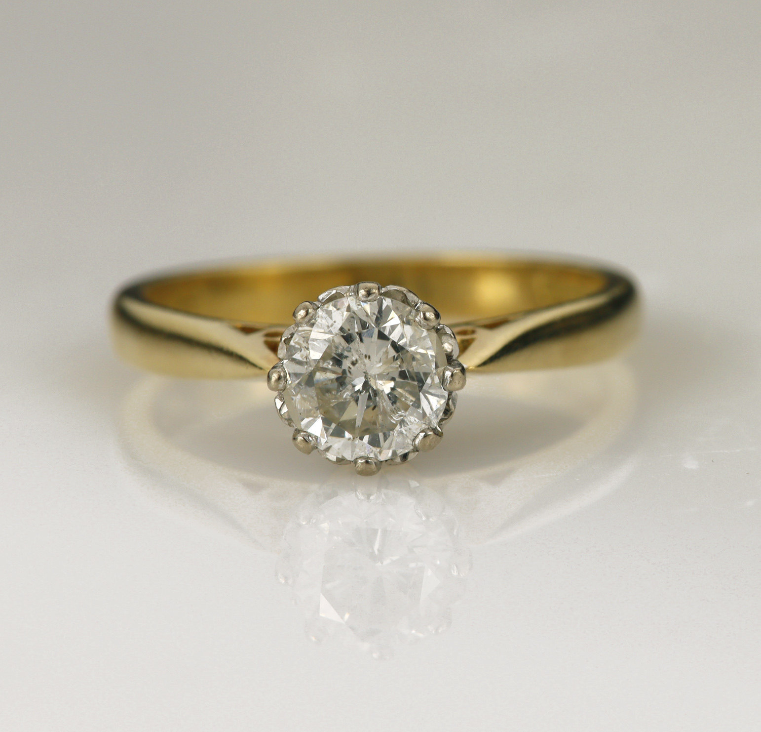 18ct yellow gold diamond solitaire ring, one round brilliant cut approx 0.71ct, estimated colour