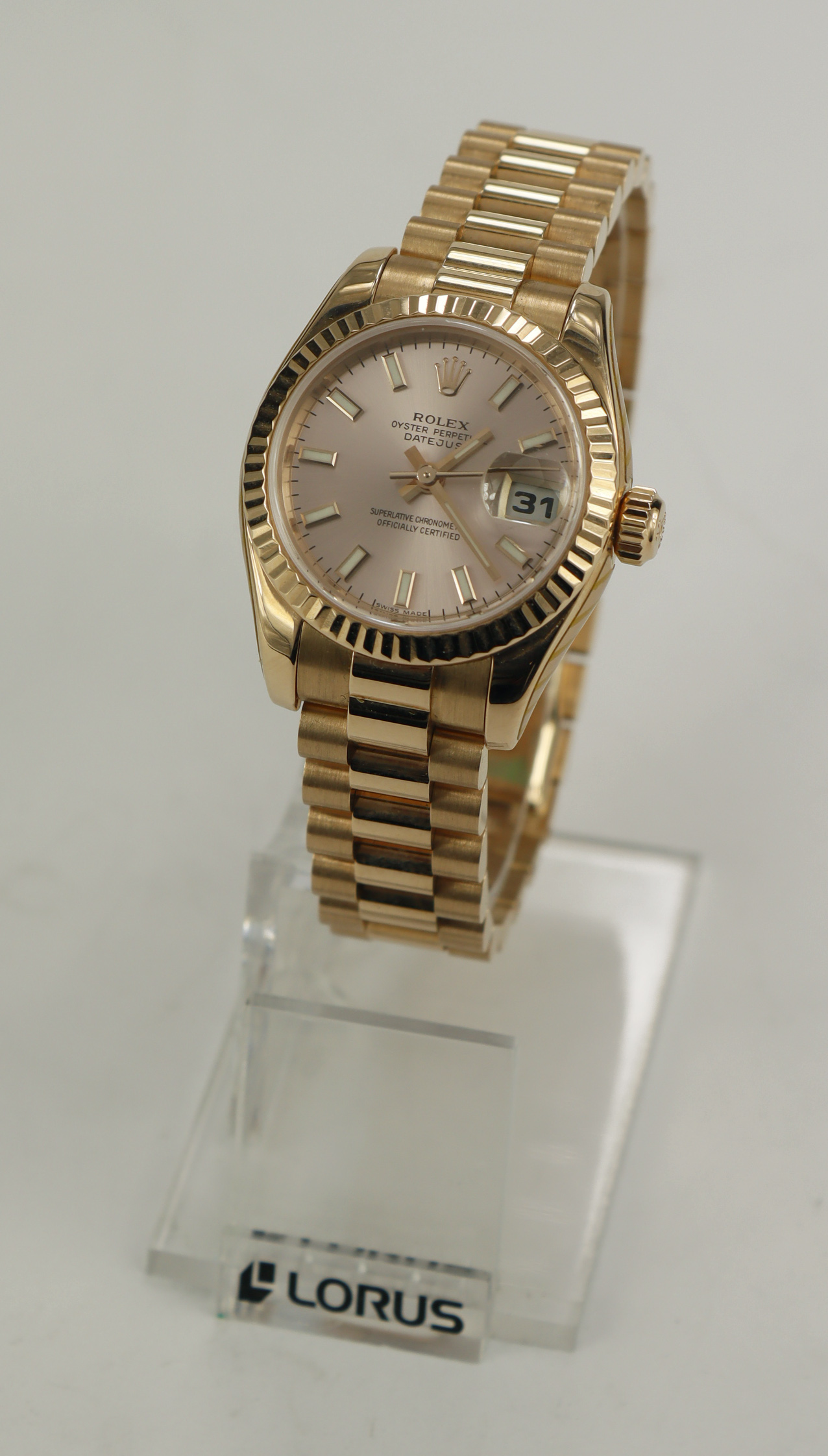 Ladies 18ct rose gold cased Oyster Datejust wristwatch on an 18ct rose gold Rolex bracelet. Complete - Image 2 of 2