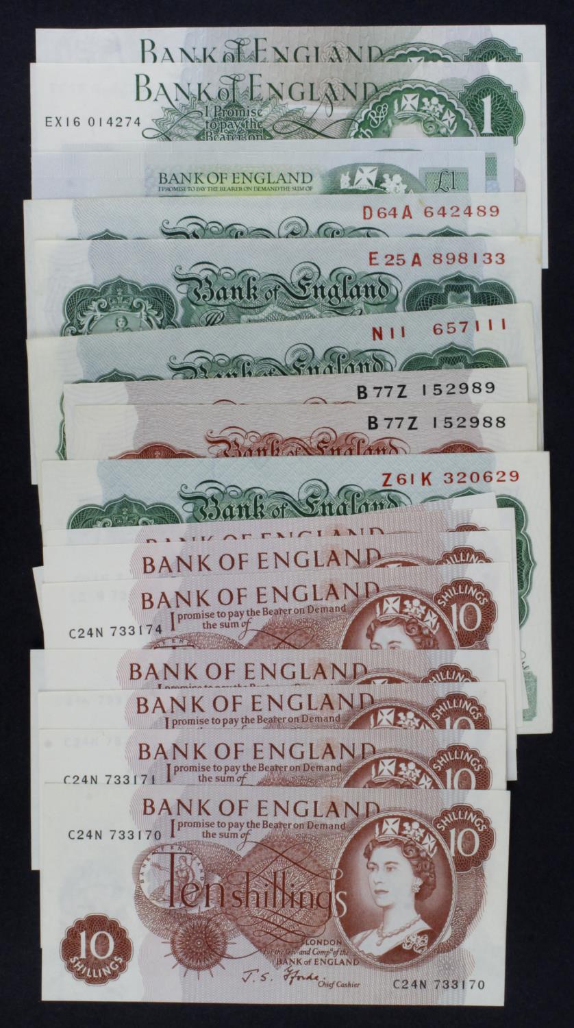 Bank of England (20), O'Brien 1 Pound 'Z61K' a consecutive pair, 10 Shillings 'B77Z' a consecutive