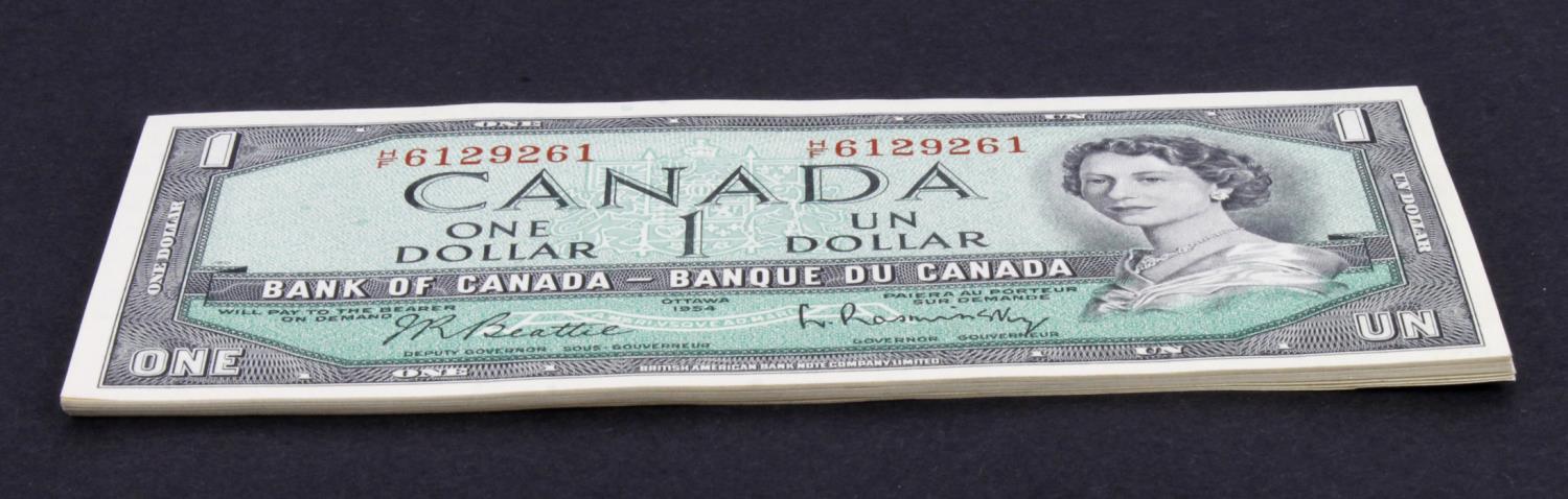 Canada 1 Dollar dated 1954 (21), in 2 consecutively numbered runs of 18 notes and 3 notes, signed