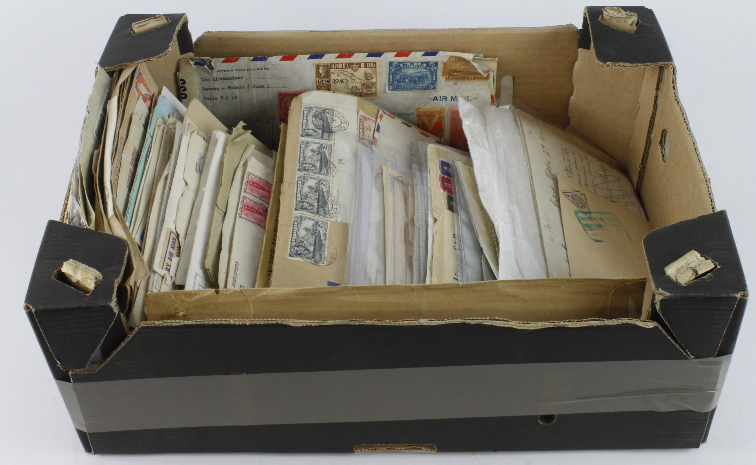 Tray with an interesting selection of British Cw and World postal history (Qty)