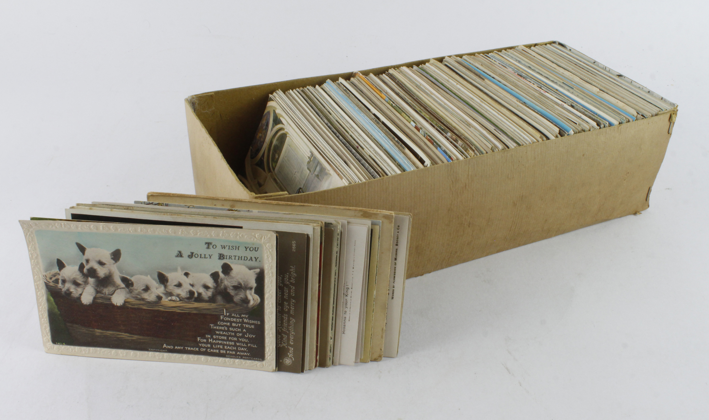Shoebox of mixed vintage postcards - worth viewing (approx. 700+)