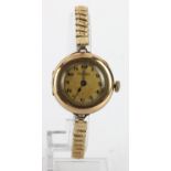 Ladies yellow gold (tests 9ct) Princess wristwatch, manual wind, on a non-gold expandable