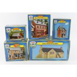 Hornby. Five boxed Hornby Thomas & Friends OO scale models, comprising Great Waterton Station,