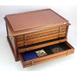 British Commemorative Medals & Misc. Coins (22) housed in a six-drawer medal cabinet (52x37.5x28.