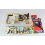 Barratt / Basset, small box containing quantity of mainly unsorted cards, (not checked for sets)