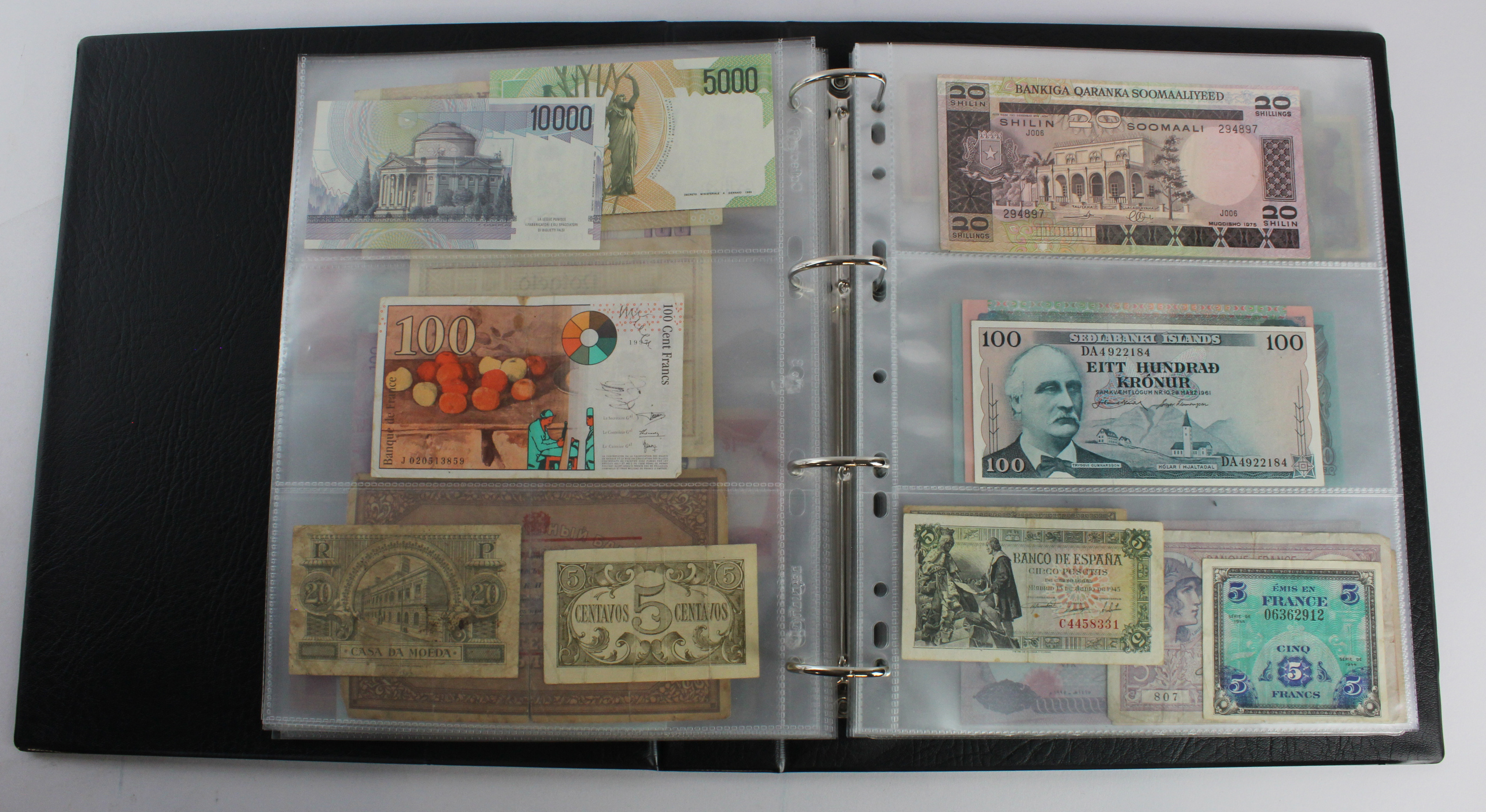 World (133), an album of mixed world notes in slipcase to include Mafeking Seige note, Mauritius 1 - Image 17 of 41