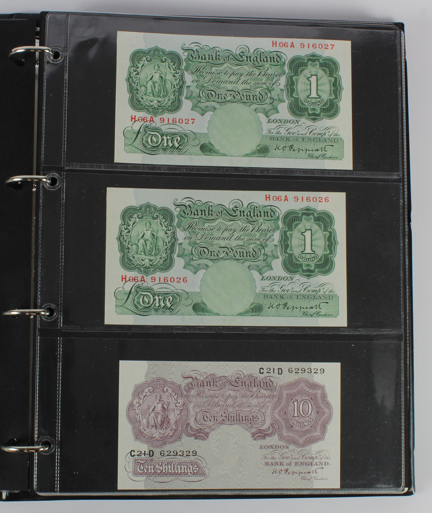 Bank of England (47), a good range of notes in Hendon album with signatures from Catterns, Peppiatt, - Image 3 of 18