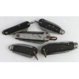 British Military Clasp Knives: Group of five different patterns, being 1) a WWI Army Pattern 6353/