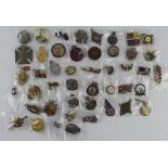Royal and Patriotic British lapel and pin badge collection, several enamelled (approx 46)