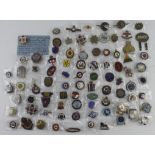 Pin and lapel badges including enamelled, home front WW1, military, associations, businesses,