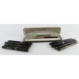 Pens. A collection of nine fountain pens, makers include Parker, Swan, Conway Stewart, etc.