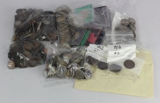 GB & World: Quantities of predecimal, Crowns, mixed world coins, tokens and medallions; 1912H, 18H &