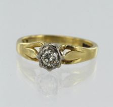 18ct yellow gold diamond solitaire ring, round brilliant cut approx 0.20ct, platinum bezel