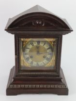 Mahogany cased mantel clock, gilt dial with Roman numerals to silvered chapter ring, pendulum