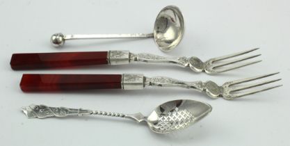 Mixed lot of silver flatware comprising a modern ladle hallmarked PDK 925 London 2001 plus two agate